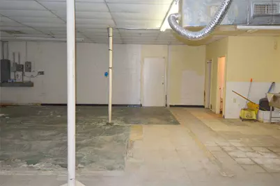 10013 W Montgomery Road, Houston, TX 77088 - Photo 10