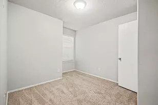 13923 Marners Ct, Houston, TX 77014 - Photo 12