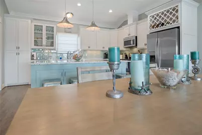 973 Sea Breeze, Crystal Beach, TX 77650 - Photo 22