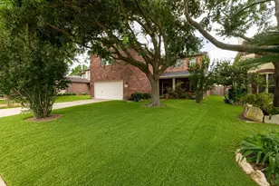 18226 Westridge Bend Ln, Cypress, TX 77433 - Photo 2