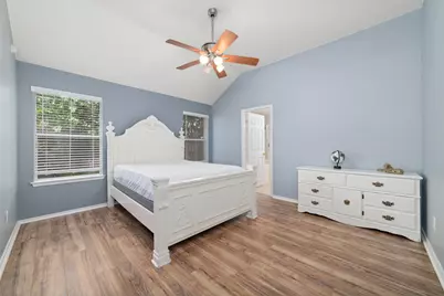 13605 Trail Meadow Lane, Rosharon, TX 77583 - Photo 16