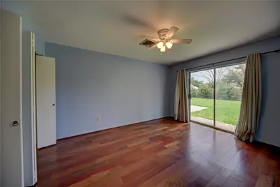 687 Bending Oaks Drive, Bellville, TX 77418 - Photo 10