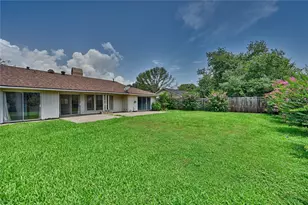 687 Bending Oaks Dr, Bellville, TX 77418 - Photo 28