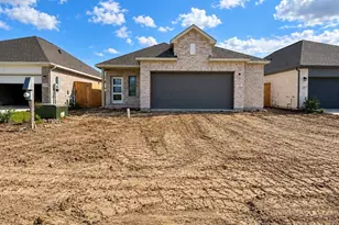 12121 Barkley Oak Dr, Texas City, TX 77591 - Photo 2
