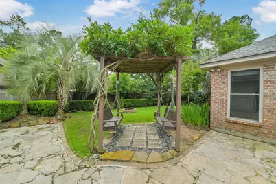 2810 Woodland Ridge Drive, Kingwood, TX 77345 - Photo 24
