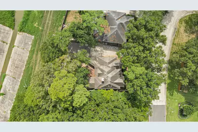 4122 Echo Mountain Drive, Houston, TX 77345 - Photo 4