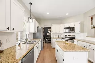 22810 Crested Lark Ct, Katy, TX 77450 - Photo 10