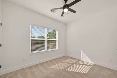 5642 Hirondel Street, Houston, TX 77033 - Photo 24