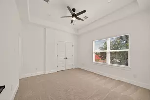 5642 Hirondel St, Houston, TX 77033 - Photo 30