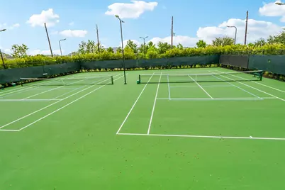 14062 Dunsmore Landing Drive, Houston, TX 77059 - Photo 34