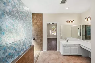 215 Crabapple Dr, Baytown, TX 77520 - Photo 26