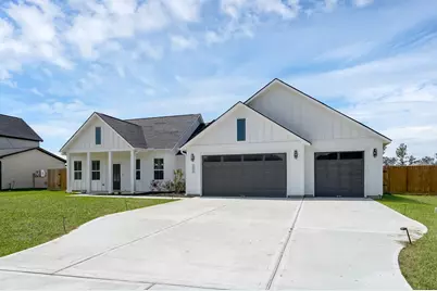 11810 Selma Court, Conroe, TX 77306 - Photo 2