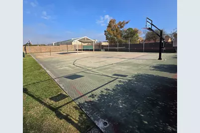 11531 Villa Heights Drive, Houston, TX 77066 - Photo 28