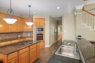 49 N Greenvine Cir, The Woodlands, TX 77382 - Photo 12