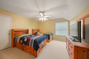 49 N Greenvine Cir, The Woodlands, TX 77382 - Photo 20