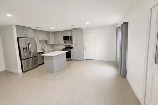 29 N Wavy Oak Cir, The Woodlands, TX 77381 - Photo 2