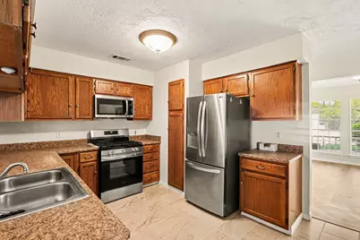 8503 Grove Park Drive, Houston, TX 77095 - Photo 10