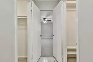 2302 E Clare St, Deer Park, TX 77536 - Photo 24