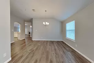 30206 Emerson Creek Dr, Spring, TX 77386 - Photo 2
