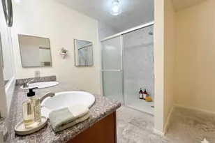 15731 Castorglen Dr, Houston, TX 77598 - Photo 14