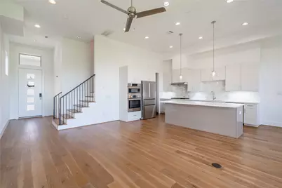 9806 Blissful Prairie Lane, Houston, TX 77080 - Photo 12