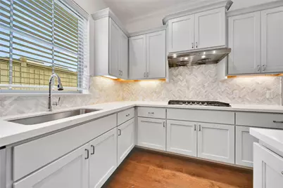 1920 Carrollton Mill Drive, Houston, TX 77380 - Photo 8