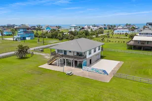 3919 2nd St, Galveston, TX 77554 - Photo 10