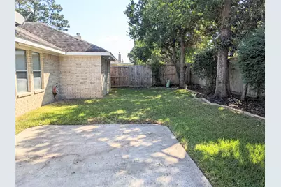 2423 Daneswood Court, Spring, TX 77388 - Photo 14