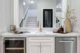 4819 Mandell St, Houston, TX 77006 - Photo 8