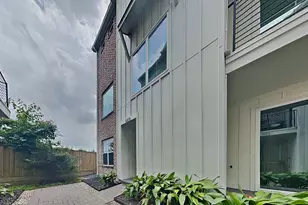 6315 Paddington Bnd Dr, Houston, TX 77008 - Photo 2