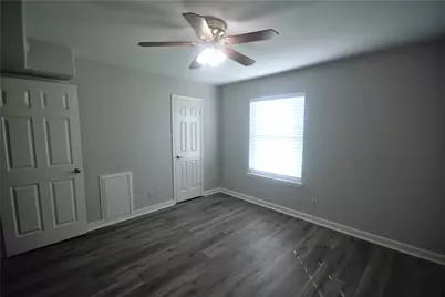 13115 Highway 6 #4, Arcola, TX 77583 - Photo 16