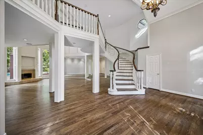 15410 Brandonwood Court, Houston, TX 77069 - Photo 8