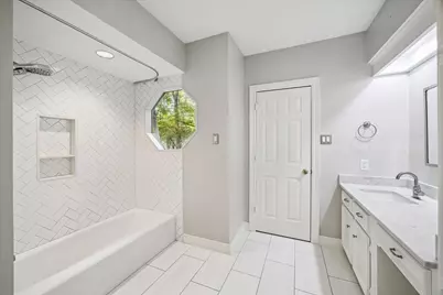 15410 Brandonwood Court, Houston, TX 77069 - Photo 34