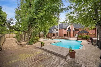 15410 Brandonwood Court, Houston, TX 77069 - Photo 6