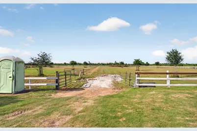 2672 Harrison Road, Sealy, TX 77474 - Photo 22