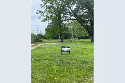 2815 Timber Drive, Dickinson, TX 77539 - Photo 2
