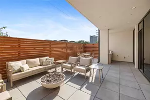 2323 W Main St, Houston, TX 77098 - Photo 22