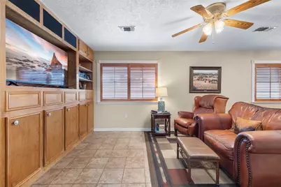 1611 Koy Road, Bellville, TX 77418 - Photo 18