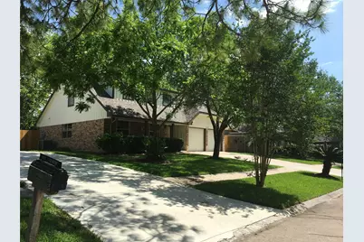 5115 Tashkent Drive, Friendswood, TX 77546 - Photo 2