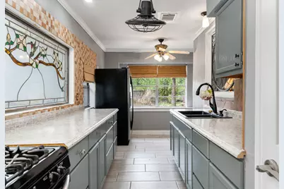 10410 Stover Street, Houston, TX 77075 - Photo 8