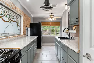 10410 Stover St, Houston, TX 77075 - Photo 8