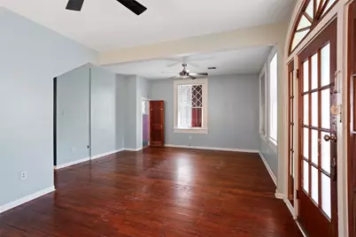 2118 Avenue K, Galveston, TX 77550 - Photo 6