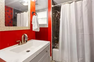 2118 Avenue K, Galveston, TX 77550 - Photo 42