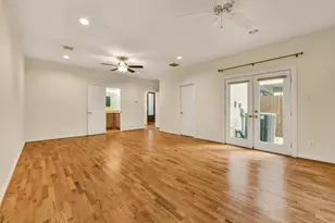 3030 Orchard Dr, Houston, TX 77054 - Photo 6