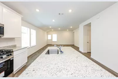 3027 Holland Lakes Dr, Fulshear, TX 77441 - Photo 10