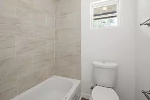 24607 Green Moss Dr, Houston, TX 77336 - Photo 16
