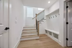 3505 Eaton Ests Ln, Houston, TX 77055 - Photo 4