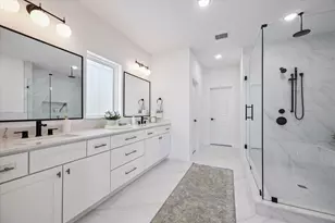 3505 Eaton Ests Ln, Houston, TX 77055 - Photo 10