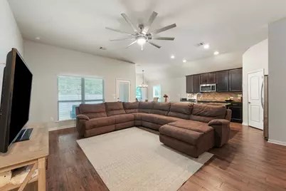 14344 N Summerchase Circle, Willis, TX 77318 - Photo 4