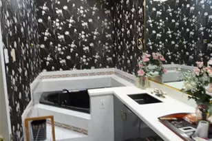 11003 Colebrook Dr, Houston, TX 77072 - Photo 18